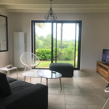 De Frizot, 5 Minutes De Nogaro, Inclusiv Sion