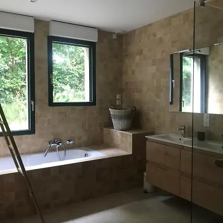 De Frizot, 5 Minutes De Nogaro, Inclusiv * Sion